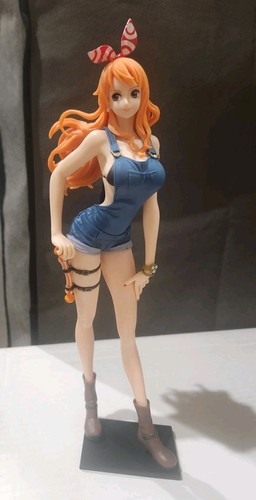Figurine One Piece Banpresto – Nami Glitter & Glamours – Neuve