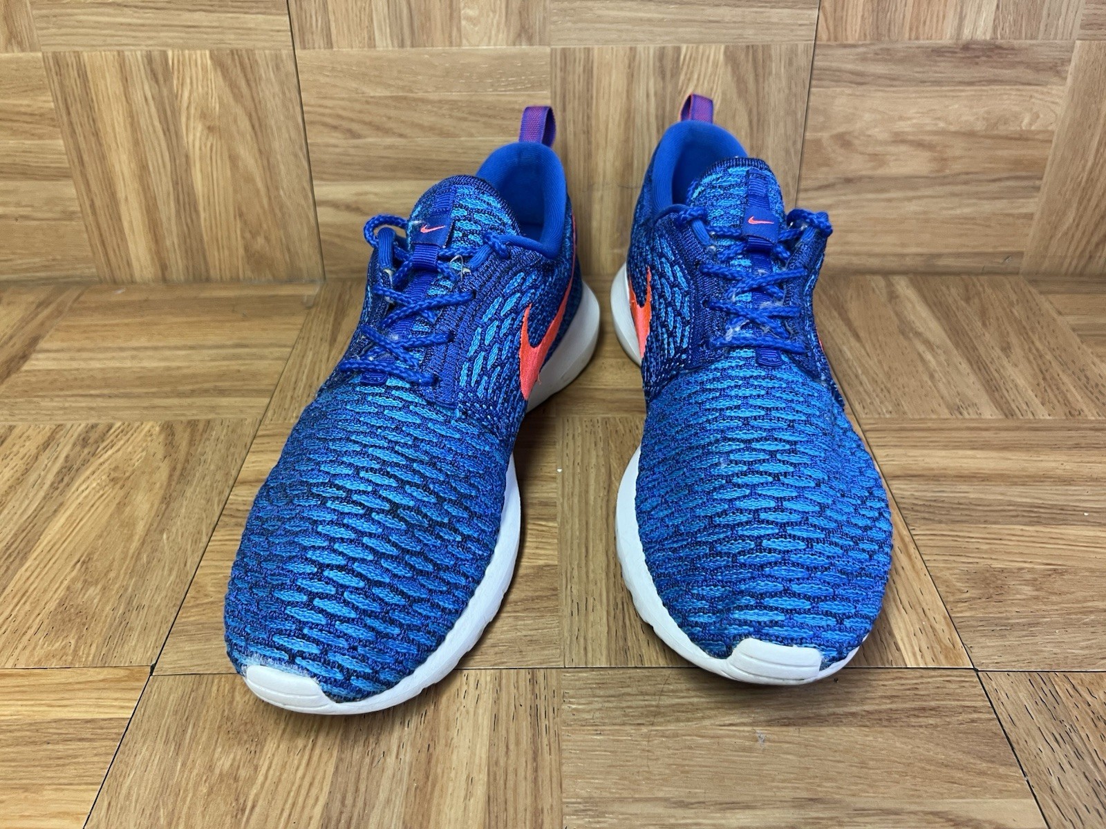 RARE🔥 Sz 10 - NIKE FLYKNIT ROSHERUN GAME ROYAL BLUE-BRIGHT CRIMSON 677243-401