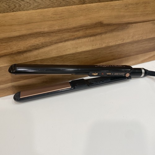 Argan Heat One ‘N Only Flat Iron 1" ONOMH9557 Womens Ceramic Black Babyliss