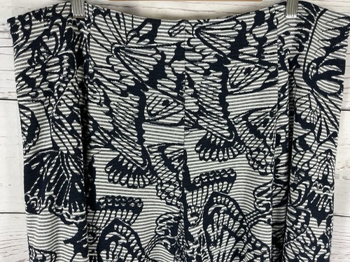 Per Una Weekend Pull on Panel Skirt Size 18 Blue Print Stretchy - Picture 2 of 9