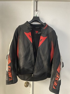 Dainese SUPER SPEED 4 MEN PERFORATED LEATHER MOTORCYCLE JACKET Men s Suit EU 56