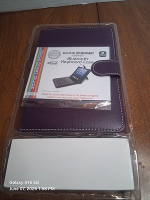 Digital Gadgets Bluetooth Keyboard Folio Case w/ Stand, Purple, 7 in