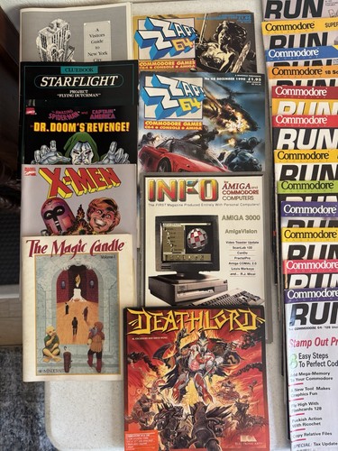 Massive Lot 53 Vintage Commodore/Ahoy!/Zap! Magazines & 6 Vintage Game Manuals. - Zdjęcie 2 z 6