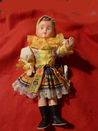 Czech Doll 12 inch Vintage Folk Peasant Costume Traditional 1960' CZECHOSLOVAKI - Picture 5 of 5