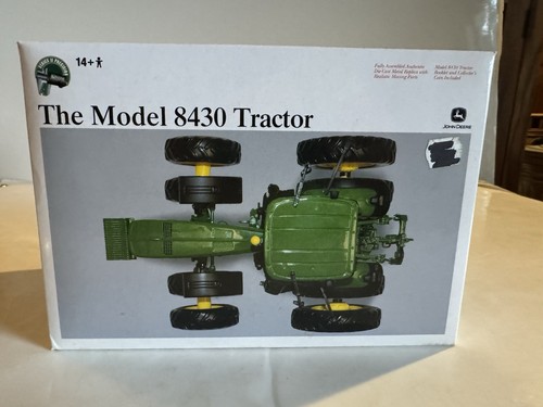 Ertl Maßstab 1:32 Serie 2 Precision #4 The John Deere Modell 8430 Traktor Neu in OVP - Bild 2 von 11