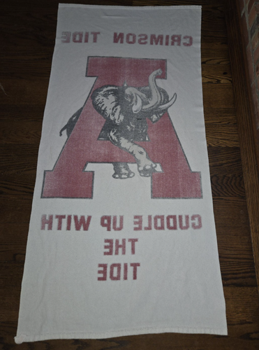 Toalla de playa de colección Alabama Crimson Tide "Cuddle Up With the Tide" retro deportes EE. UU. - Imagen 10 de 12