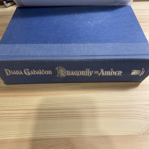 Diana Gabaldon DRAGONFLY IN AMBER Full-Size Book Club 4th Print. 1992 Hardcover - Picture 7 of 10
