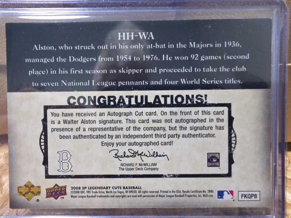 Tarjeta automática de béisbol 2008 SP Legendary Cuts corte Walt Alston. 1/2 Foto 2 de 2