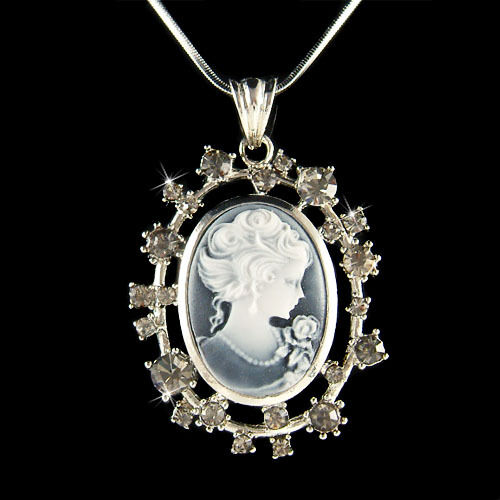 ~Black CAMEO made with Swarovski Crystal Victorian Style Princess Queen Necklace - Picture 1 of 1