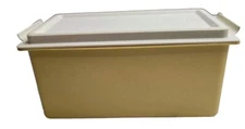 Tupperware Butter Cheese Keeper 638-11 1 lb Golden Harvest W/Cream Lid 639-10
