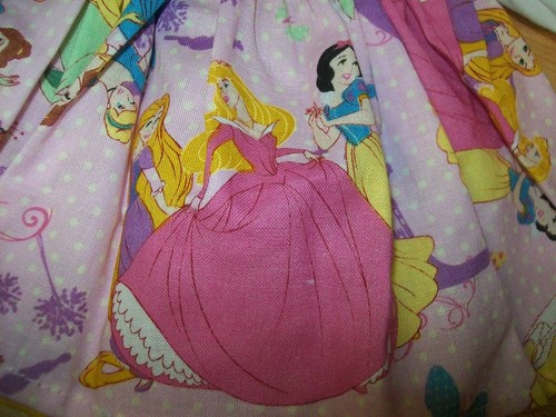Disney Prinzessin Kleid mit Bändern + Knopf für 16-17-18" CPK Kohl Patch Kinder - Bild 10 von 10