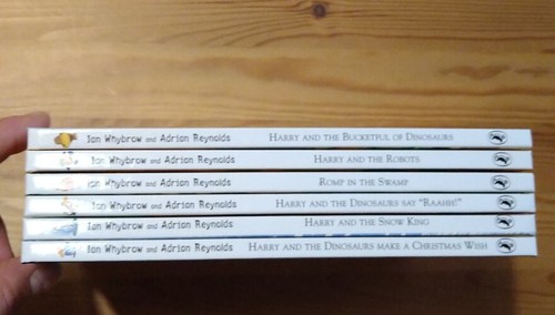 Harry And The Bucketful Of Dinosaurs Books & A Bucket Of Dinosaurs!! 🦕🦖 - Bild 23 von 24