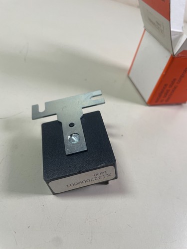 Syracuse X1327009601 Relay 115VAC 3-Prong SDS7C13120S - Picture 9 of 9