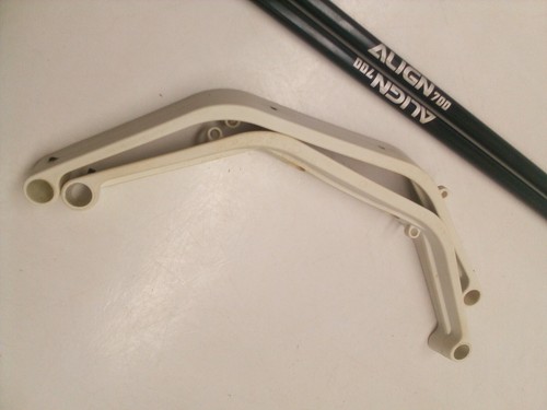 ALIGN TREX 700 Nitro Pro RC Helicopter Landing Skids - Picture 4 of 11
