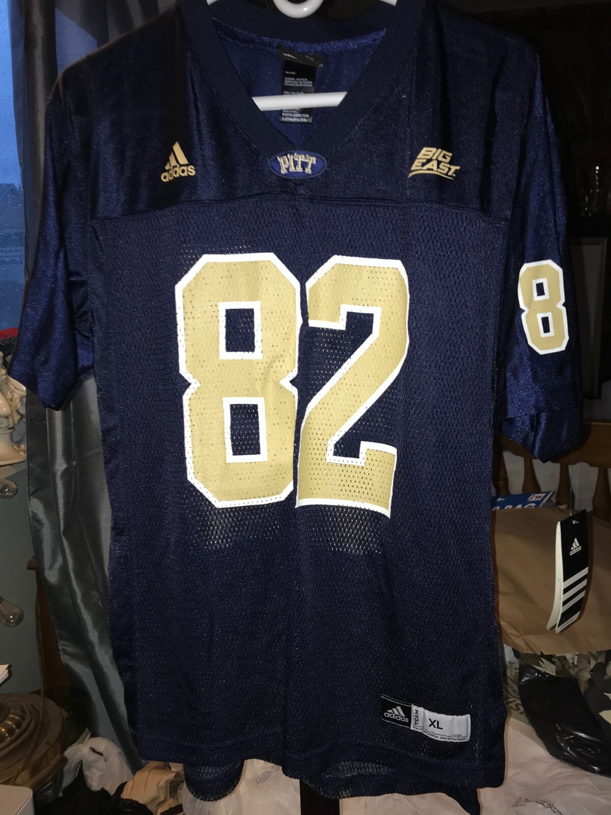 Picture 1 of 10