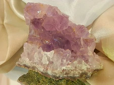 Very Cool Free Form Amethyst Crystal Cathedral Paperwight Fab Stone 2017F7