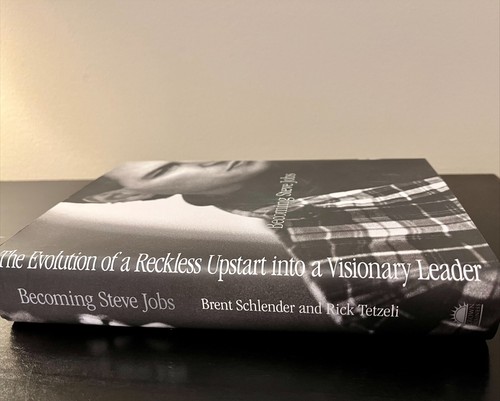 Becoming Steve Jobs: The evolution of a reckless upstart int... by Tetzeli, Rick - Picture 2 of 5