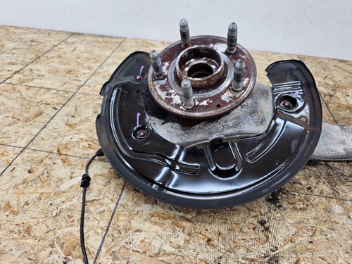 CADILLAC CT6 AWD 16-20 OEM FRONT RIGHT PASSENGER SIDE SPINDLE KNUCKLE WHEEL HUB - Picture 3 of 16
