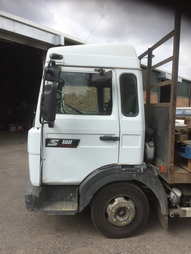2000 Renault midlum flatbed SPARES OR REPAIRS - Picture 5 of 12