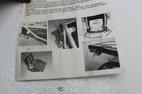 2000 SUZUKI GSXR750 REAR FRAME REAR 'TRICK KIT' LICENSE PLATE MOUNT (SBD) - Bild 11 von 12