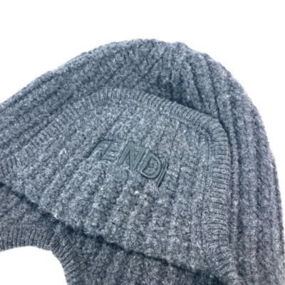 FENDI ビーニー FENDI FF Print Nero and Bianco Knitted Wool Beanie FXQ056 at