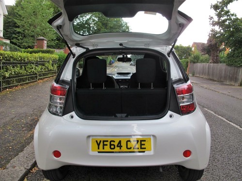 Toyota iQ2 iQ 2 1.0 - 2015 1 OWNER TOYOTA FSH - LAST 10 UK CARS - FREE ROAD TAX - Picture 7 of 20