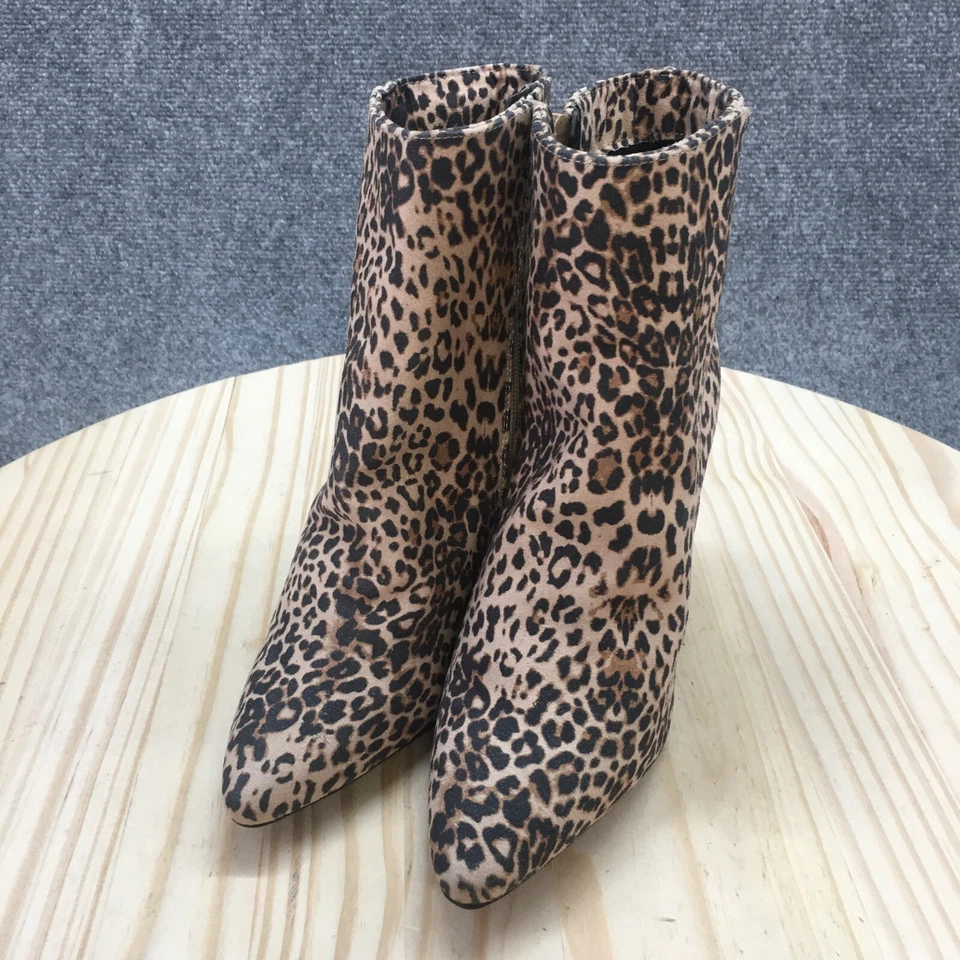 Botas de azúcar para mujer 7 Evvie cremallera lateral estampado animal botín de tela marrón tacones Foto 3 de 4