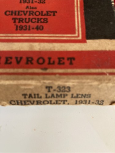 Vintage 1931-32 Chevrolet Glass Red Stop & Tail Lamp Lens - Lynx Eye Ruby Glass - Picture 2 of 5