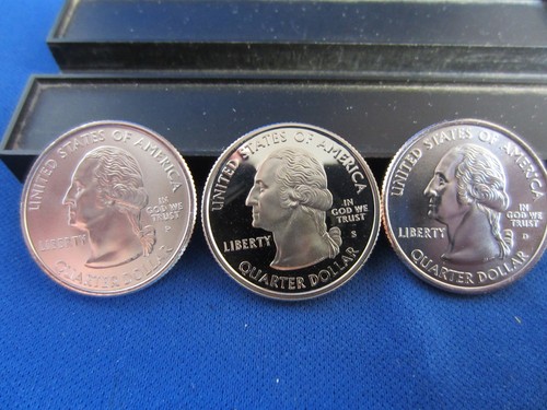 2005-P D & S Mints WEST VIRGINIA Quarters One Each total (3) UNC/BU & PROOF - Picture 2 of 3
