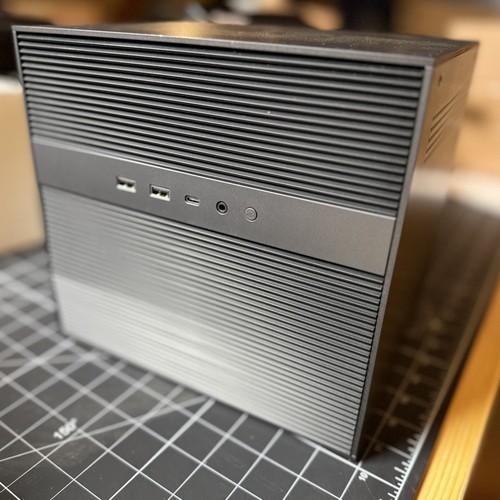 Icewhale ZimaCube Personal Cloud Storage/Home Network Attached Storage/NAS - Afbeelding 4 van 11