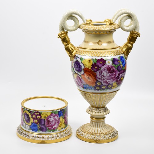 Rare Large Ambrosius Lamm Dresden Hand Painted Double Snake Handle Vase or Urn - Bild 6 von 13