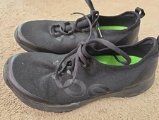 Oøfos Sneakers US Women’s Size 8.5/Eur. Size 39.5