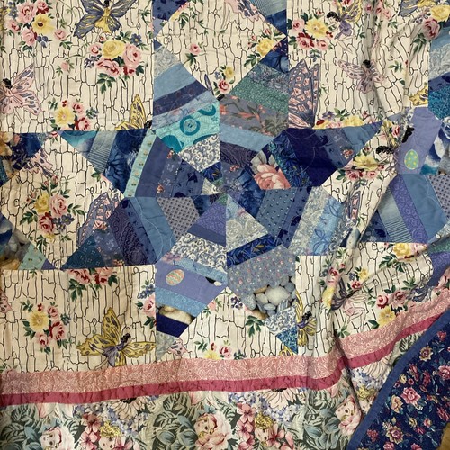 Hand Made Quilt 80/80 Vintage - Picture 2 of 3