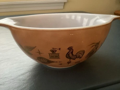 Pyrex Early American Cinderella Nesting Bowl 442