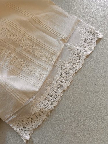 Pottery Barn LoveShackFancy Ruffle Crochet Table Runner 18”x108” White FLAW READ - Picture 4 of 6