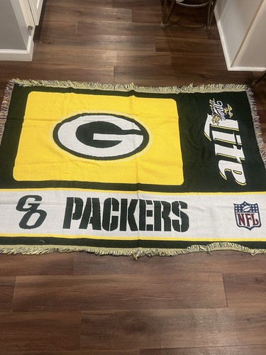 Green Bay Packers Miller Lite Blanket/ Throw/ Banner 40" By 5' - Picture 1 of 5