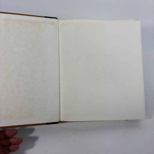 The Encyclopedia of Bad Taste Coffee Table Book Michael Stern 1990 Pop Culture - Picture 6 of 11