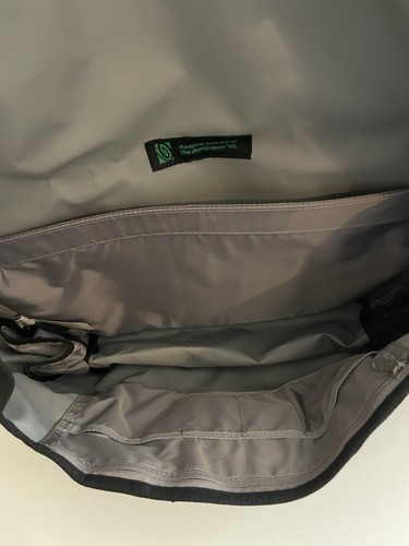 Bolso Mensajero Clásico Timbuk2 Negro Mediano Nuevo con Etiquetas Impermeable Eco Cordura Heritage - Imagen 5 de 6