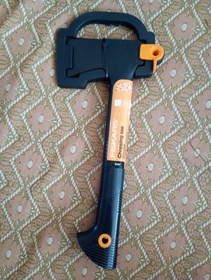 Fiskars Chopping Axe A6 XS new