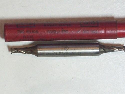 Herramienta FRESINO DE EXTREMO DOBLE EXTREMO 2 FLAUTAS CUADRADAS 3/16 DÍAS TUBO ORIGINAL VINTAGE CLEVELAND - Imagen 2 de 11