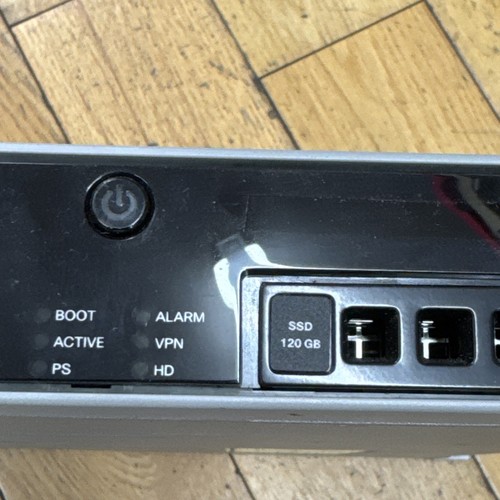 Appareil de sécurité adaptatif Cisco ASA 5515-X avec support SSD 128 Go - Photo 3/13