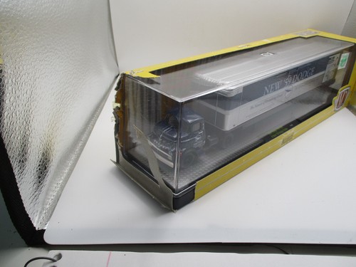 M2 AUTO-HAULERS 1957 DODGE COE & '59 DODGE TRAILER - Picture 2 of 3