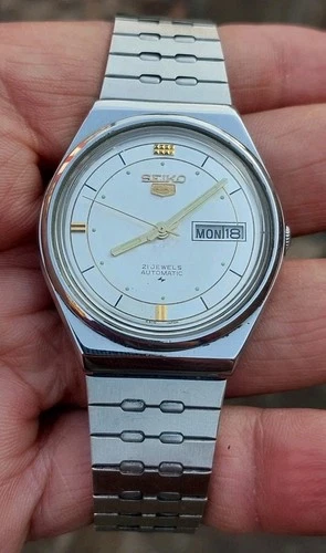 Vintage Seiko 5  Automatic Watch white dial 6309 Day/Date @Japan