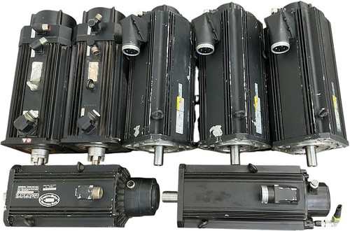 Juego de 7 motores eléctricos de Bosch, Rexroth, Lenze e Indramat,
