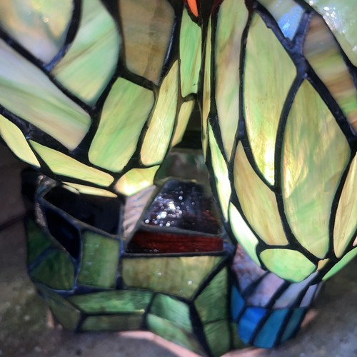 Vintage Tiffany Style Stained Glass Look Love Birds Parrots Table Lamp 11" - Picture 12 of 16