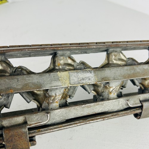 Antique Chocolate Mold Hinged Turkey Gobbler Bird Foul - Picture 10 of 14
