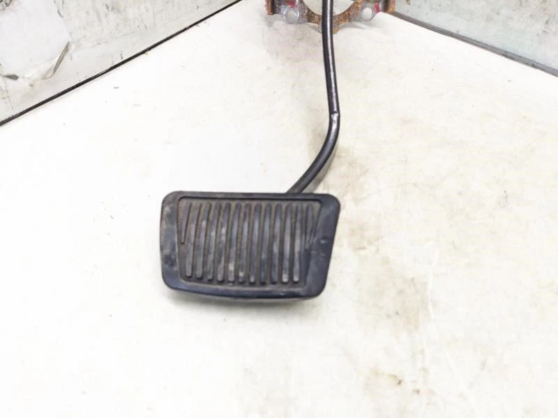 Conjunto de pedal de freno Kia Optima 2011-2013 32800-3Q200 OEM Foto 2 de 4