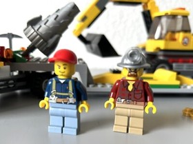 LEGO City - Excavator / Excavator Transport with Minifigures, Set 4203