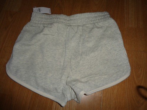 NWT Gap outfit size 6 7 red stripe top shirt and gray and white shorts - Picture 4 of 5