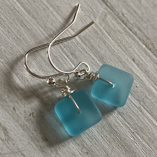 Min Favorit Pazifikblau Meer Glas Quadrat & Silber Pl Handwerk Ohrringe Zierlich - Bild 3 von 6
